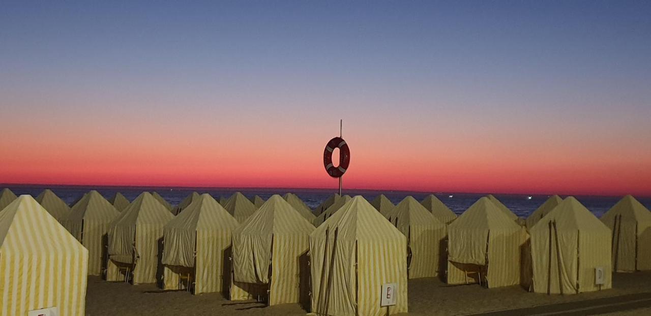 The Shore @ Atlantic Beach - Waterfront Beach House, Tiny Pool, Terrasse Espinho  Eksteriør bilde